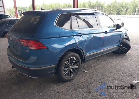 2018 Volkswagen Tiguan 2.0T Se/2.0T Sel z USA, uszkodzony, nr VIN 3VV2B7AX5JM096411